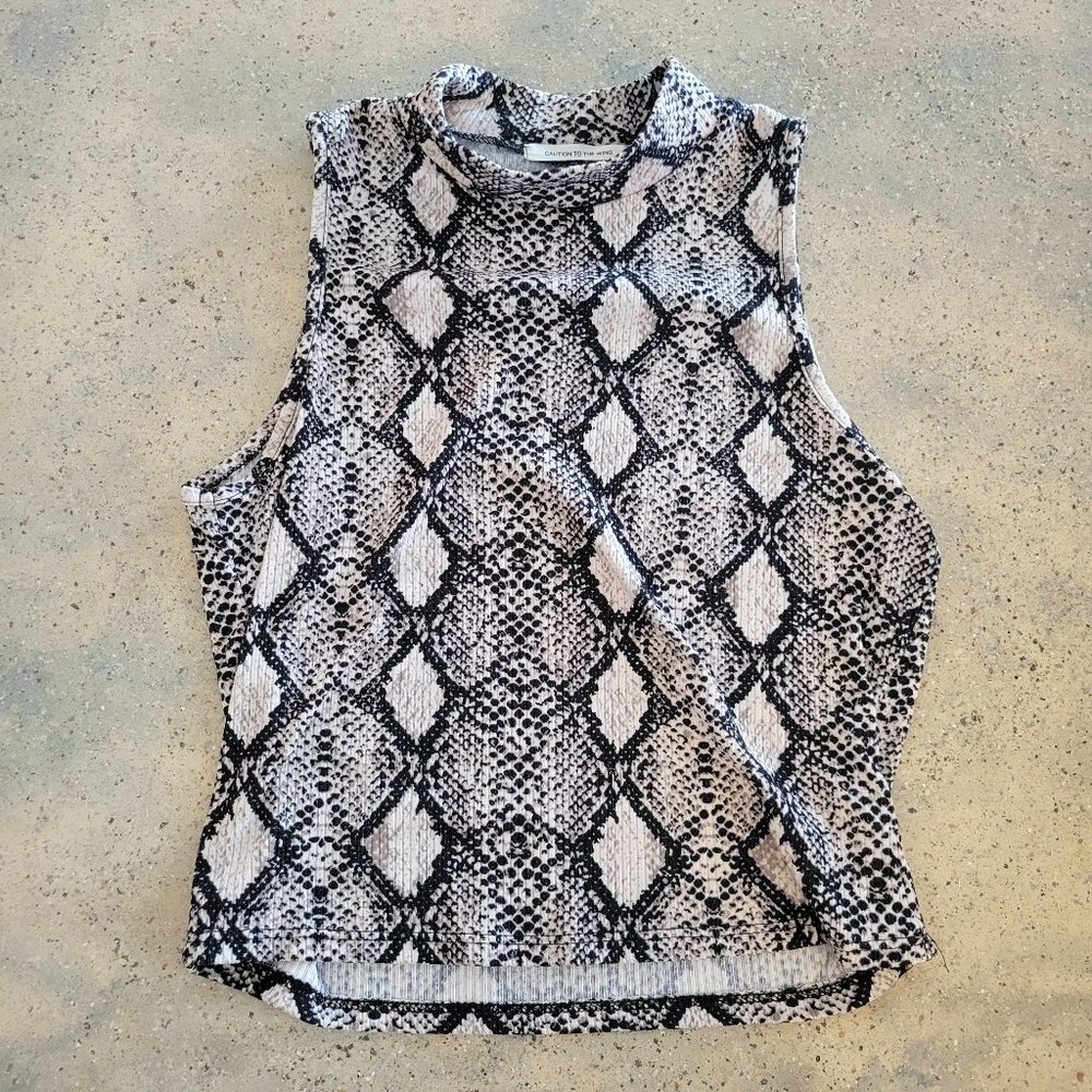 Womens Size Sm Caution to the Wind Snake Print Crop Top Sleeveless Turle Kneck